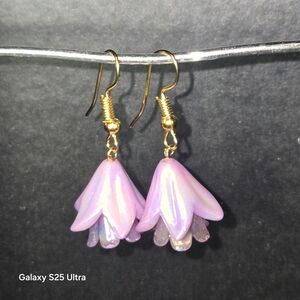 Elegant Pink Flower Earrings